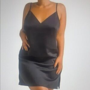 NWB Ettitude Sateen Slip Dress. Size Medium.  Color Onyx
